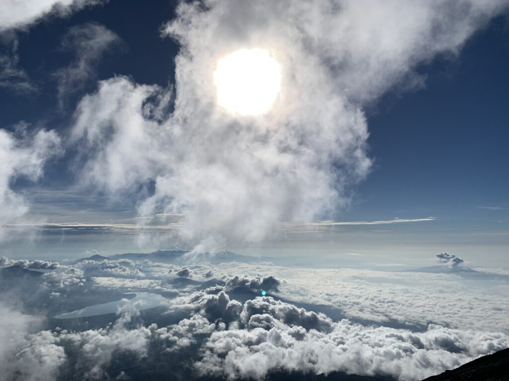 山頂から見た雲海